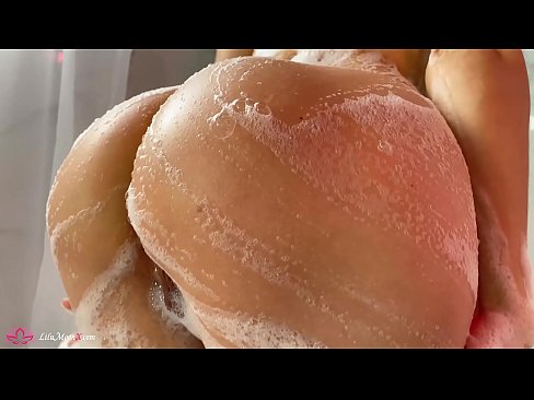 ❤️ Brunette වයිබ්‍රේටරය සමඟින් පුසි ස්වයං වින්දනයේ යෙදී ස්නානය කිරීමේදී දැඩි ලෙස සුරාන්තයට පත් කරයි ☑ Porno fb si.makesexnotwar.ru ❌️